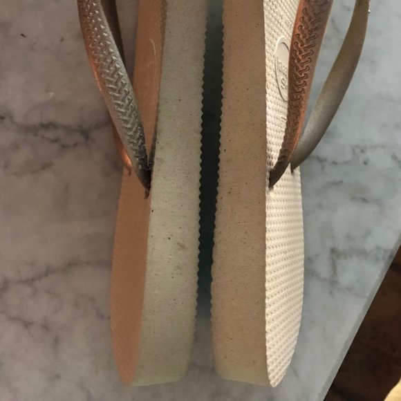 Havaianas Slim Flip FLops with Jewel Medallion - Picture 7 of 8